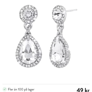 Örhängen  - Örhängen från ur&penn🫶🏼