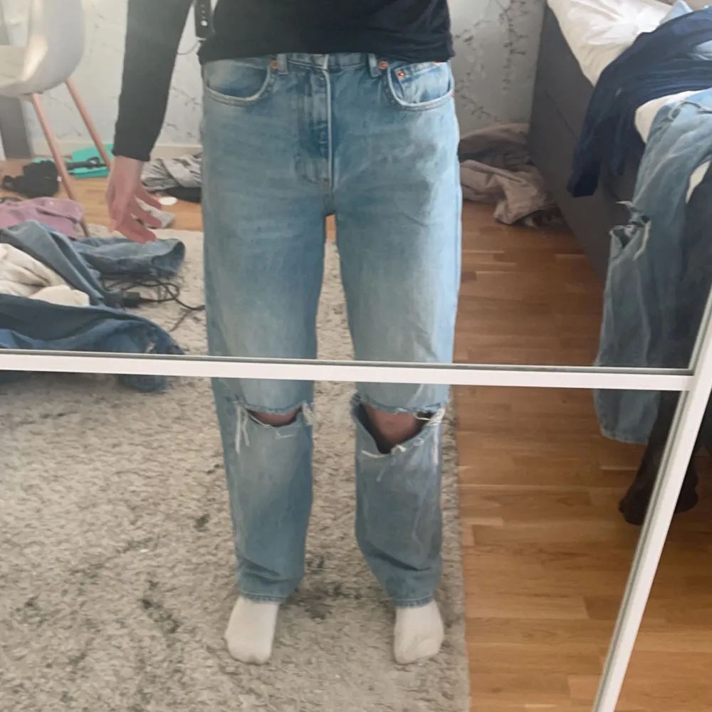 Jeans i fint skick.. Jeans & Byxor.