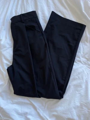 kostymbyxor  - full length kostymbyxor från zara. Fint skick💕 