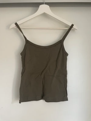 Grön linne  - Jätte fin💕