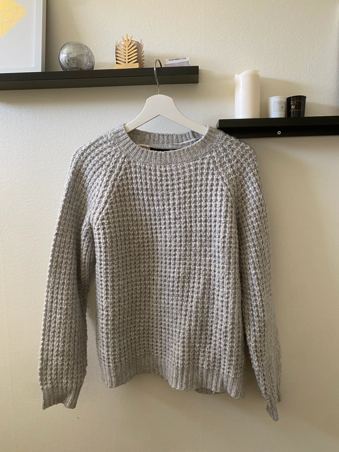 Stickad tröja