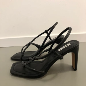 Klackar nakd - Helt nya! Storlek 38