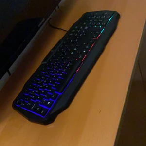 Gaiming keyboard Rainbow  - Nordic 105 Up to 6 keys  Rainbow Led mode with on/off key  Membrane 10 million 1.8 braided cable Windows 7/8/10