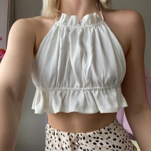 Vit silkestopp - Knappt använd, i bra skick. 