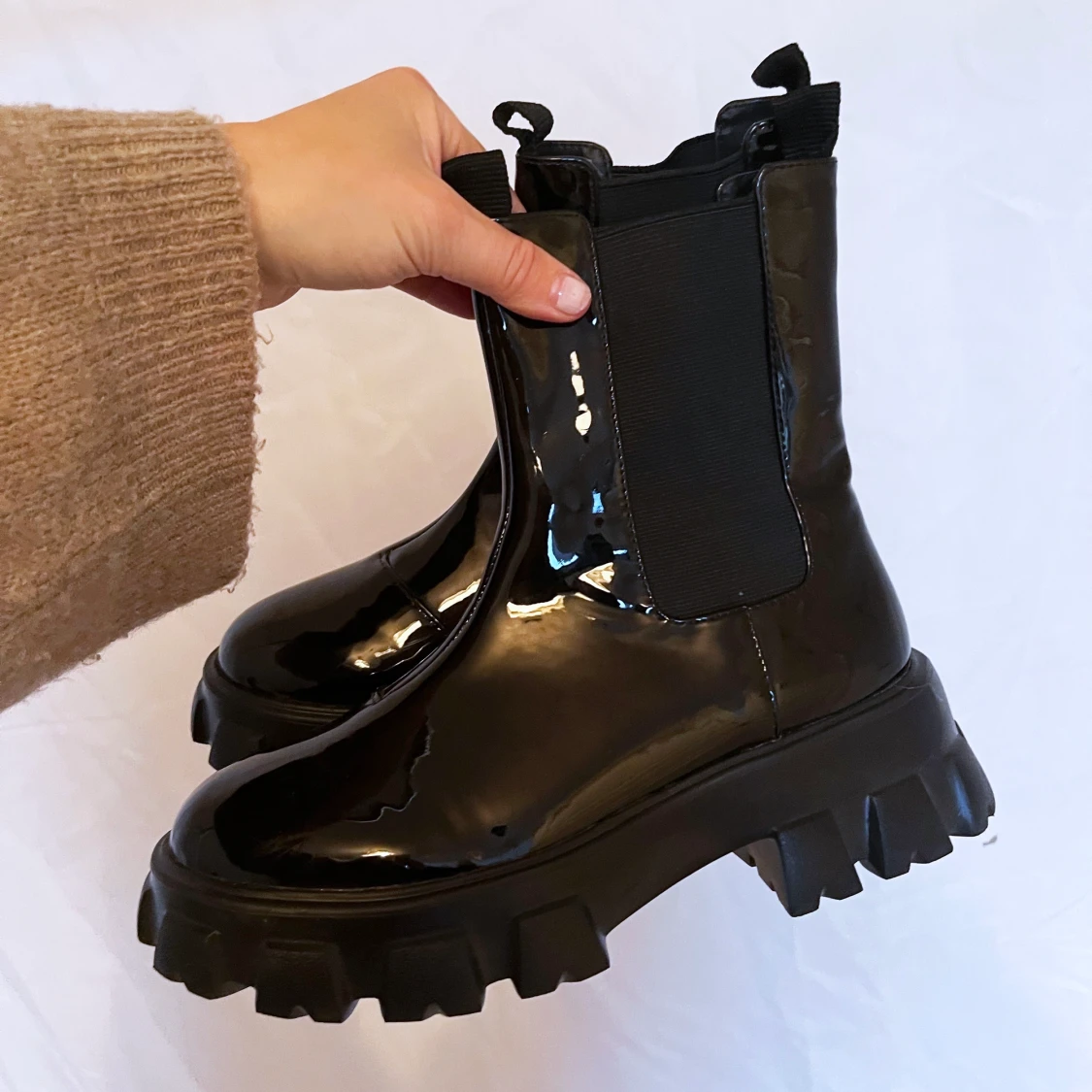 Skor från missguided 