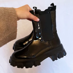 Skor från missguided  - Stövlar storlek 37 knappt använda