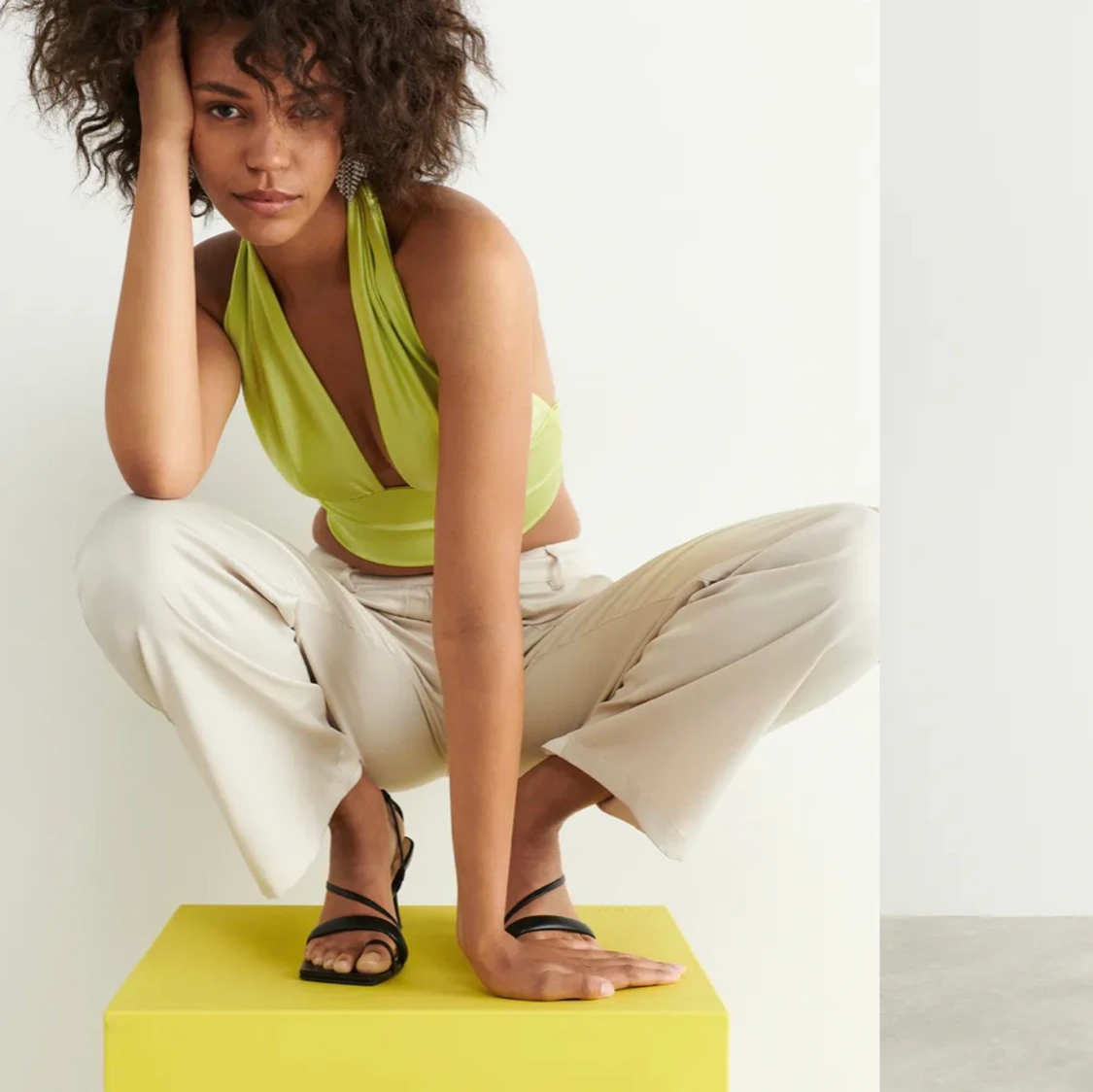 Pia halterneck top  - 91