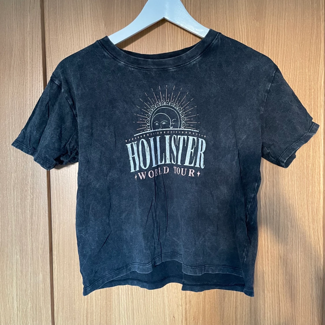 Hollister t-shirt  - 90