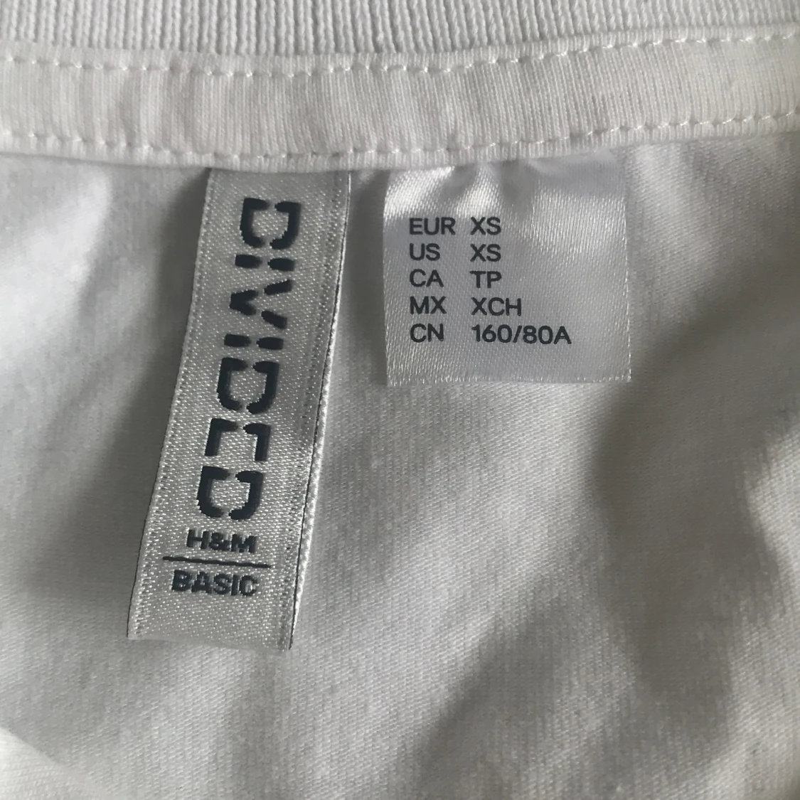 En top från H&M xs  - 91