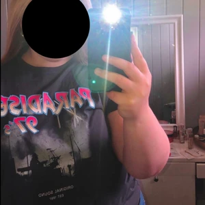 T-Shirt - T-shirt från Gina Tricot😊