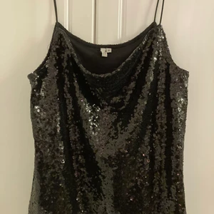 Strl M - Fin fest topp 