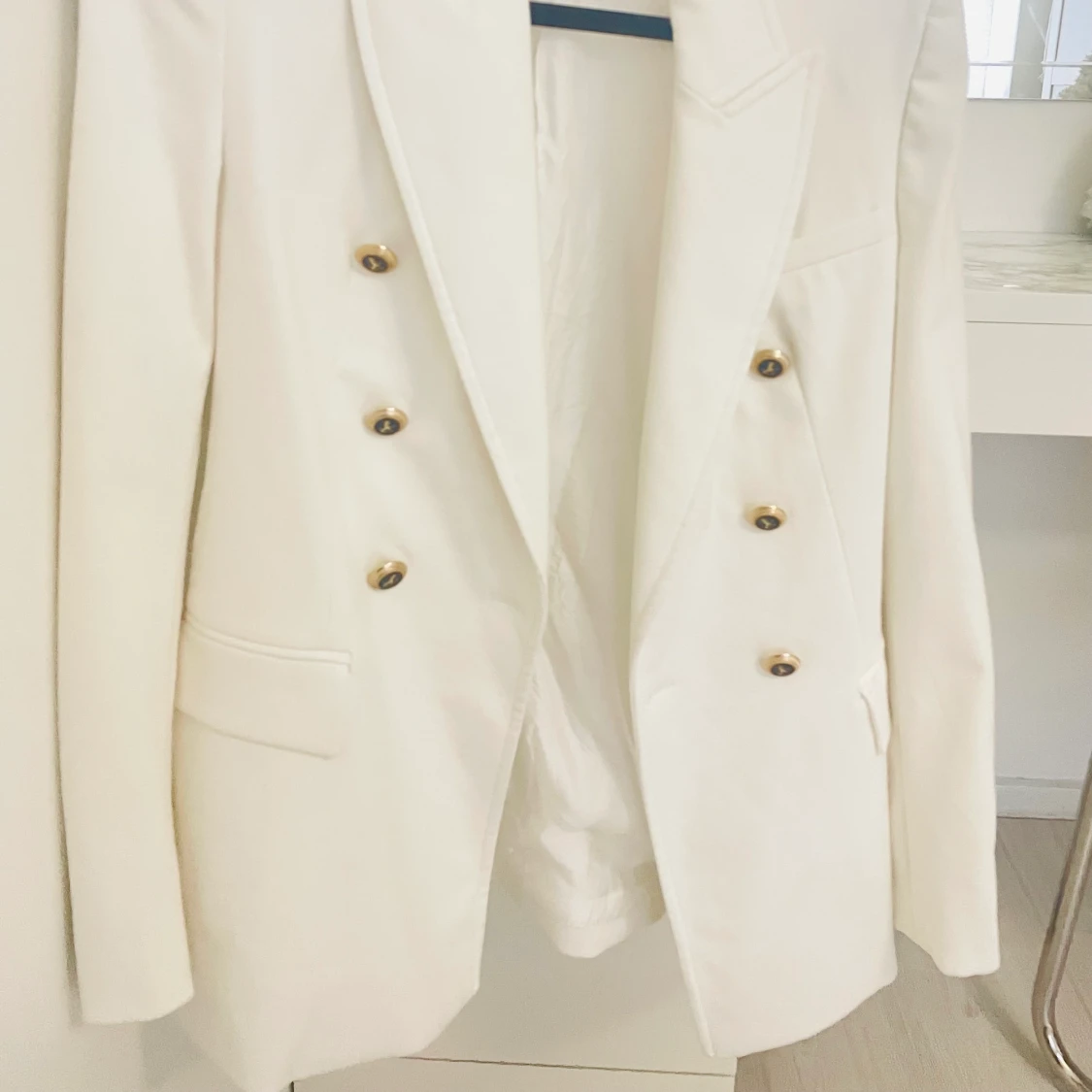 Vit billig kavaj  - 90