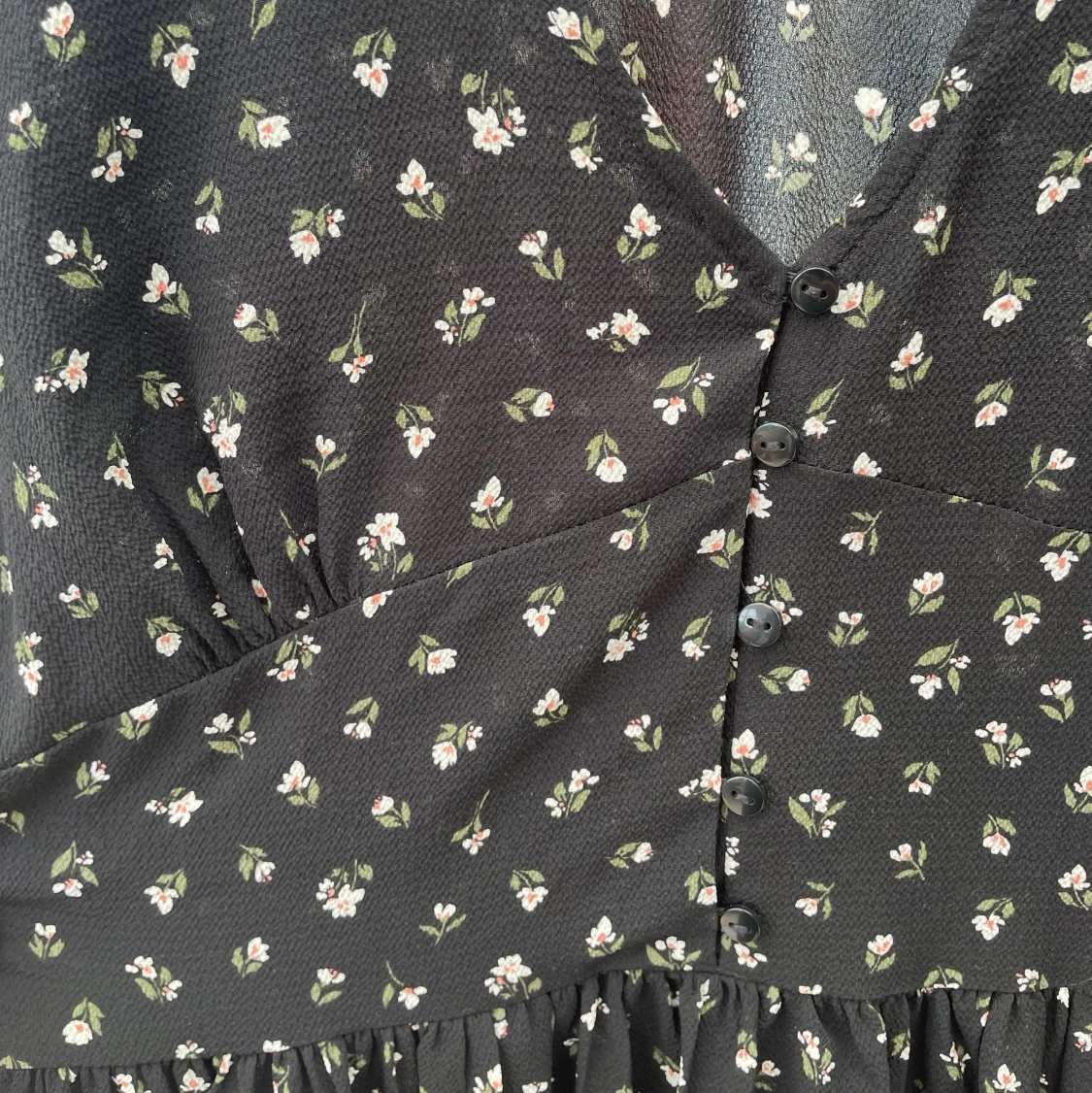 Blommig klänning stl 40 - 91