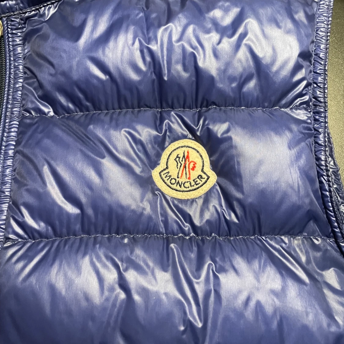 Moncler gui väst - 90
