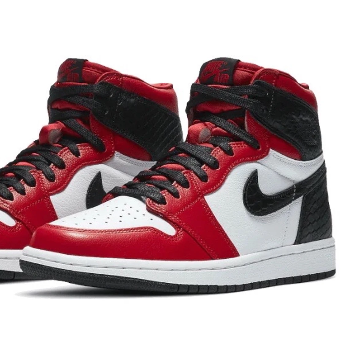 Jordan 1 satin snake - 90