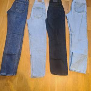 4 par jeans till bra pris! kontakta mig gärna för mer info om byxorna, storlek 34 på samtliga byxor!💖💖