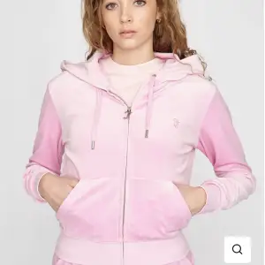 Säljer min rosa Juicy Couture tröja, matchande med byxorna i tidigare inlägg. Även tröjan är i storlek S och använd ungefär 2 gånger.