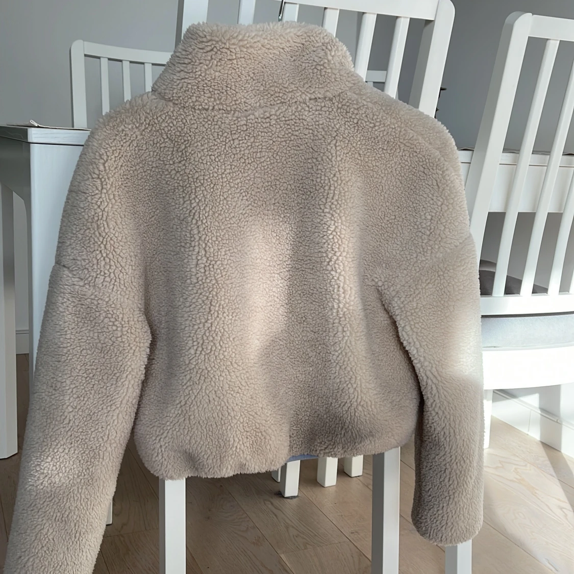 Vårjacka - Pull & Bear - 90