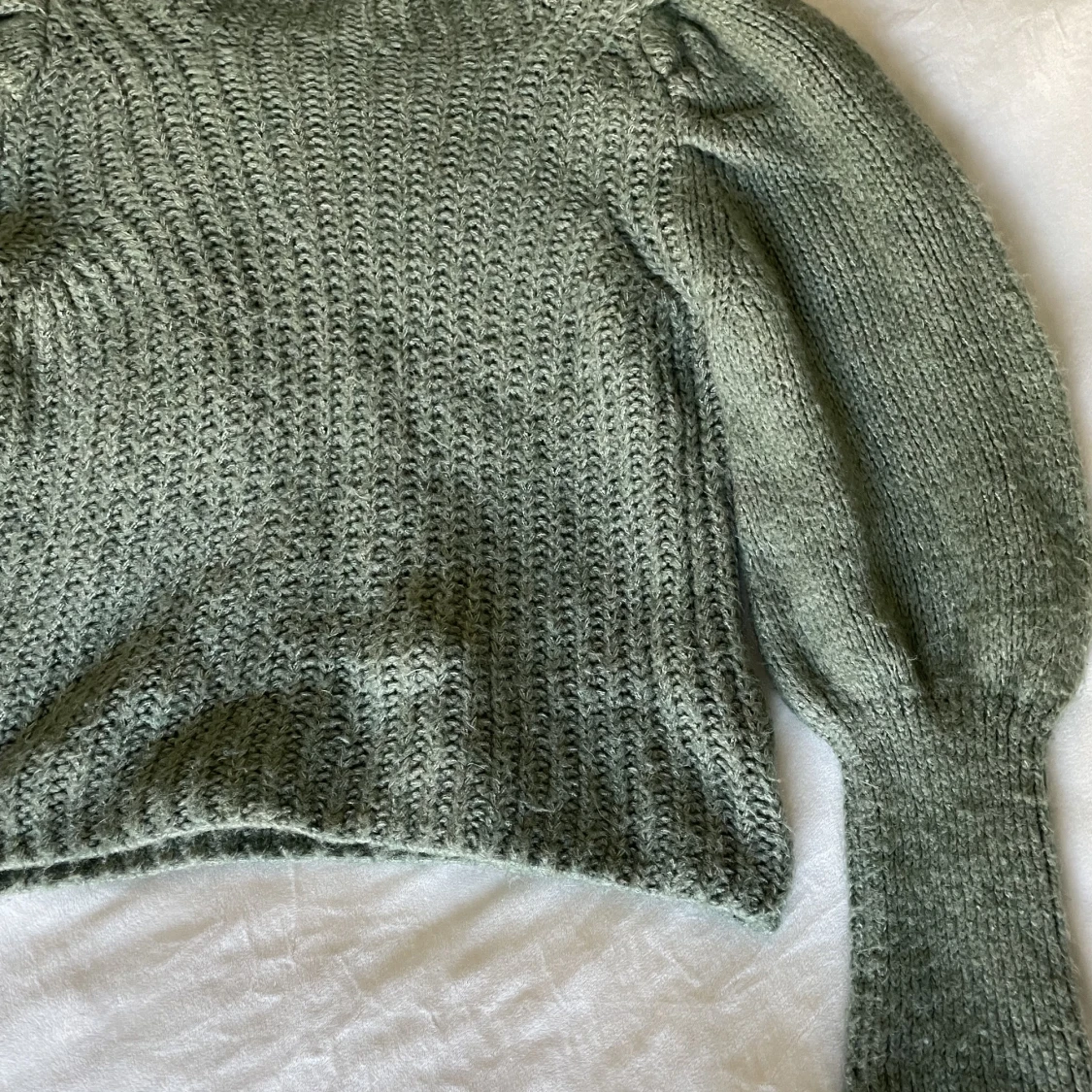 Stickad tröja  - 91