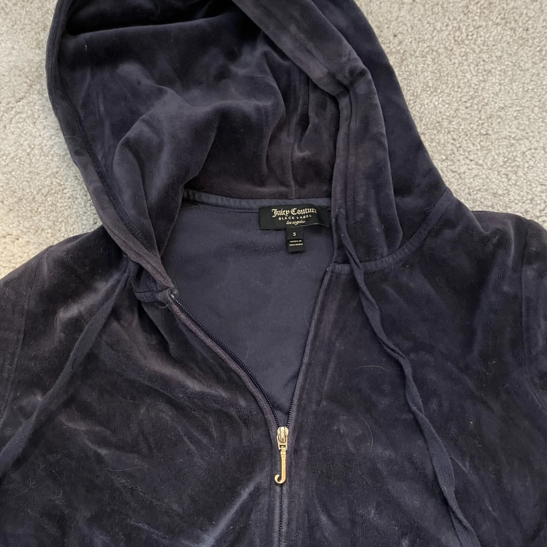 Mörkblå juicy couture kofta - 91