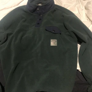 sweet sktbsshirt, - used once 