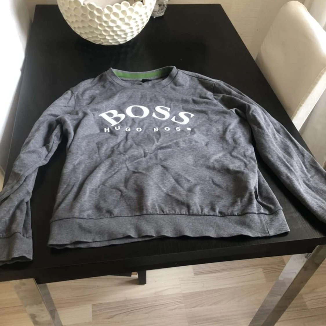 Hugo Boss tröja