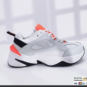 Nike M2K tekno  - Jätte snygga Nike M2K tekno skor, st 38.5 inte använda många gånger och bra skick.💖💖💖