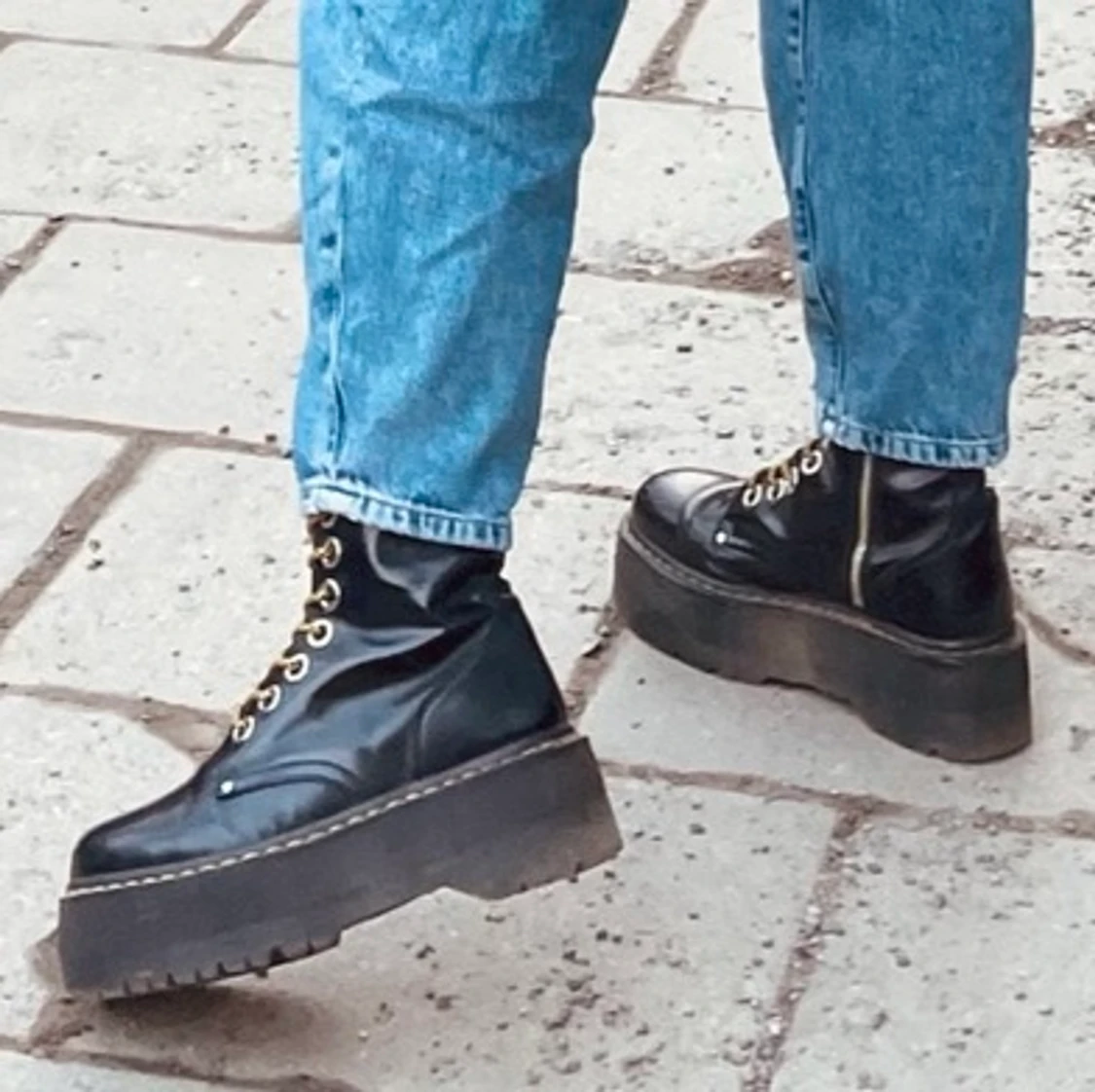 Dr Martens Jadon Max - 90