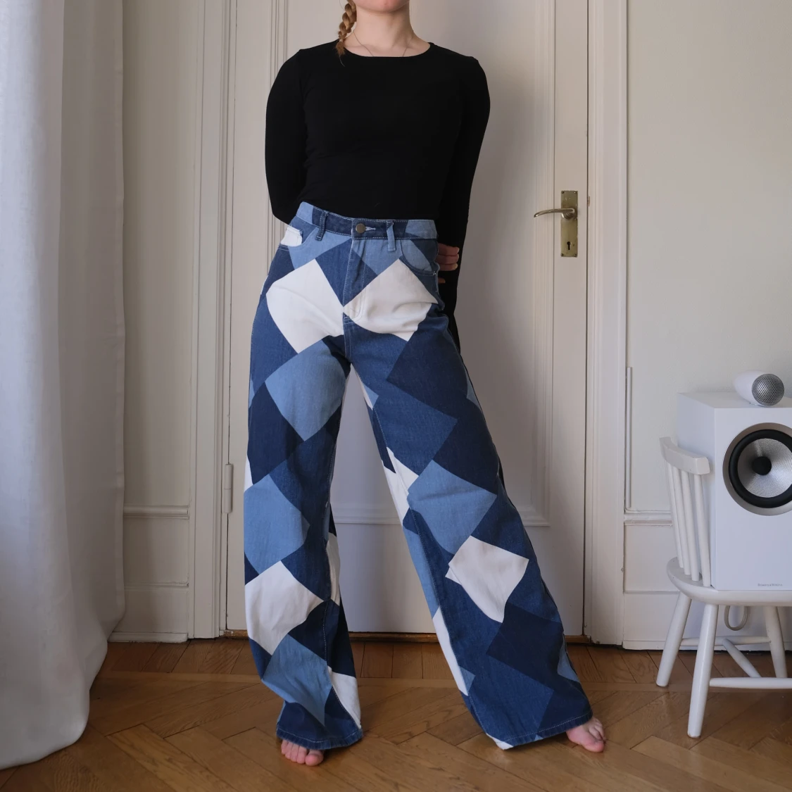 Mönstrade vida jeans i storlek 36