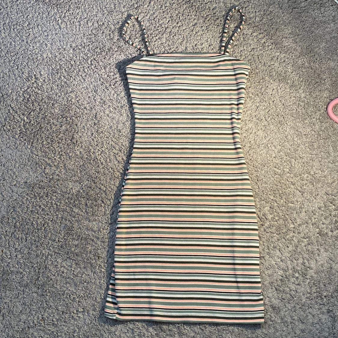 Färgglad klänning 🌈 - 90