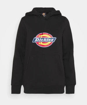Dickies hoodie - Jag säljer då min dickies hoodie för att den inte kommer till någon användning. Den är använd några fåtal gånger och inga defekter, den ser ut som ny. Köpt för ungefär 700 och säljer för 200.