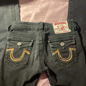 Ett par fina True religion jeans, storlek 25!