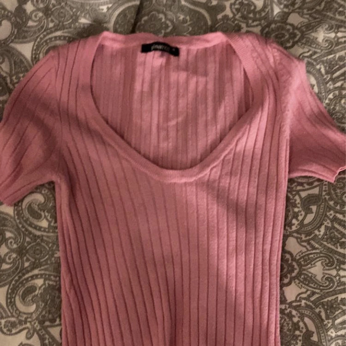 Rosa top från Gina tricot! - 90