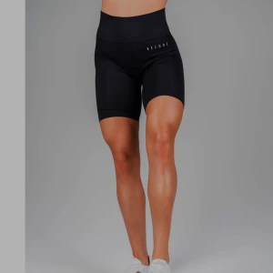 Relode shorts - Svarta shorts från relode. Modellen är Slipstream biker shorts. De är helt oanvända och nya, tyckte inte de satt bra på mig.