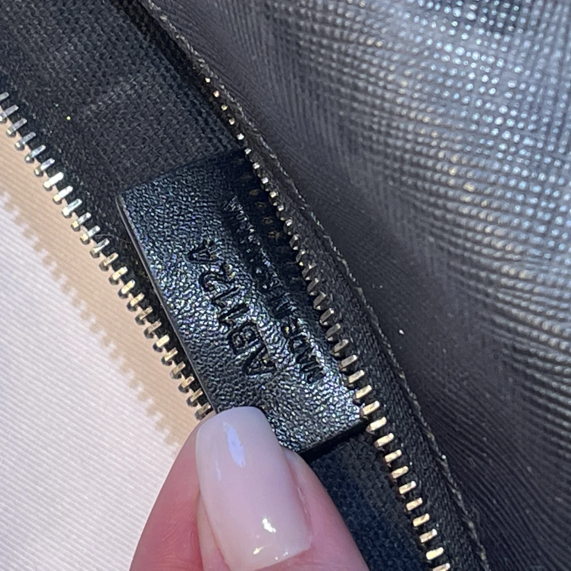 GIVENCHY ROTTWEILER Print Clutch  - 90