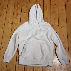 Helvit Hoodie - Nyskick, aldrig använd. 