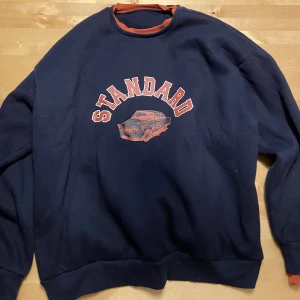 Oversized tröja  - En oversized hoodie från Shein 