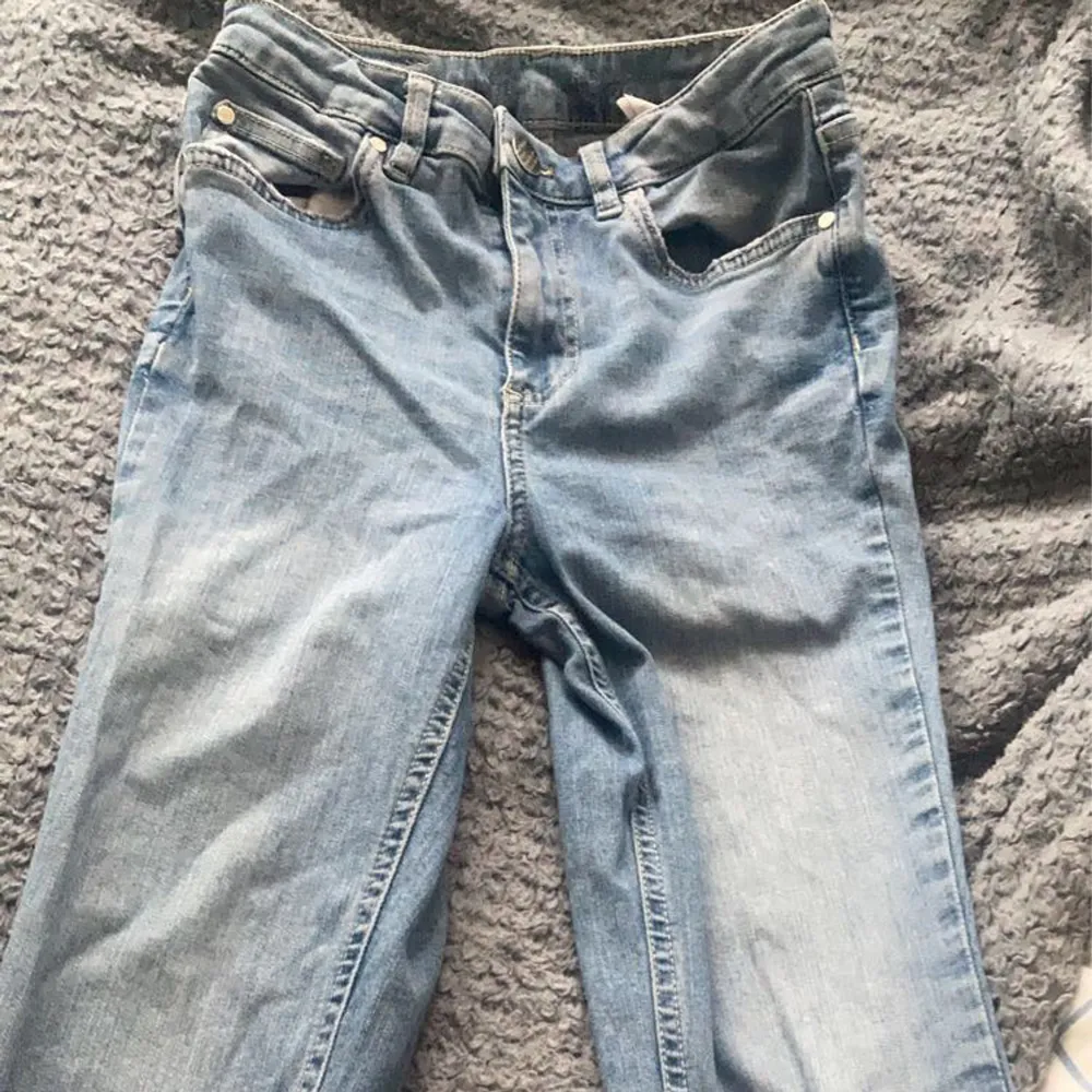 Skinny jeans , skriv för bättre bilder . Jeans & Byxor.