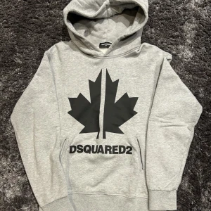 Dsquared hoddie junior  - Skick 9/10