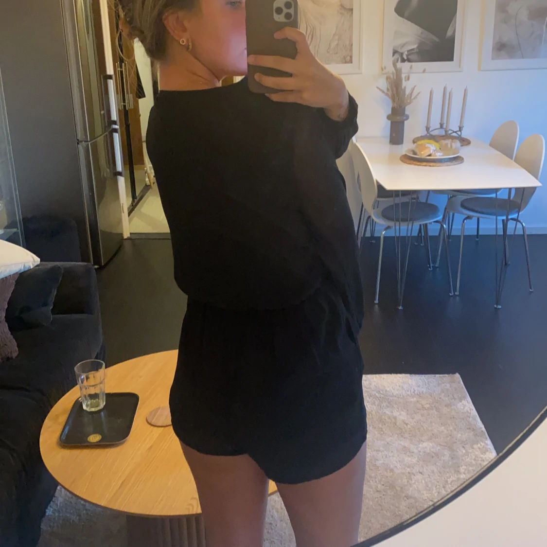 Svart jumpsuit  - 90