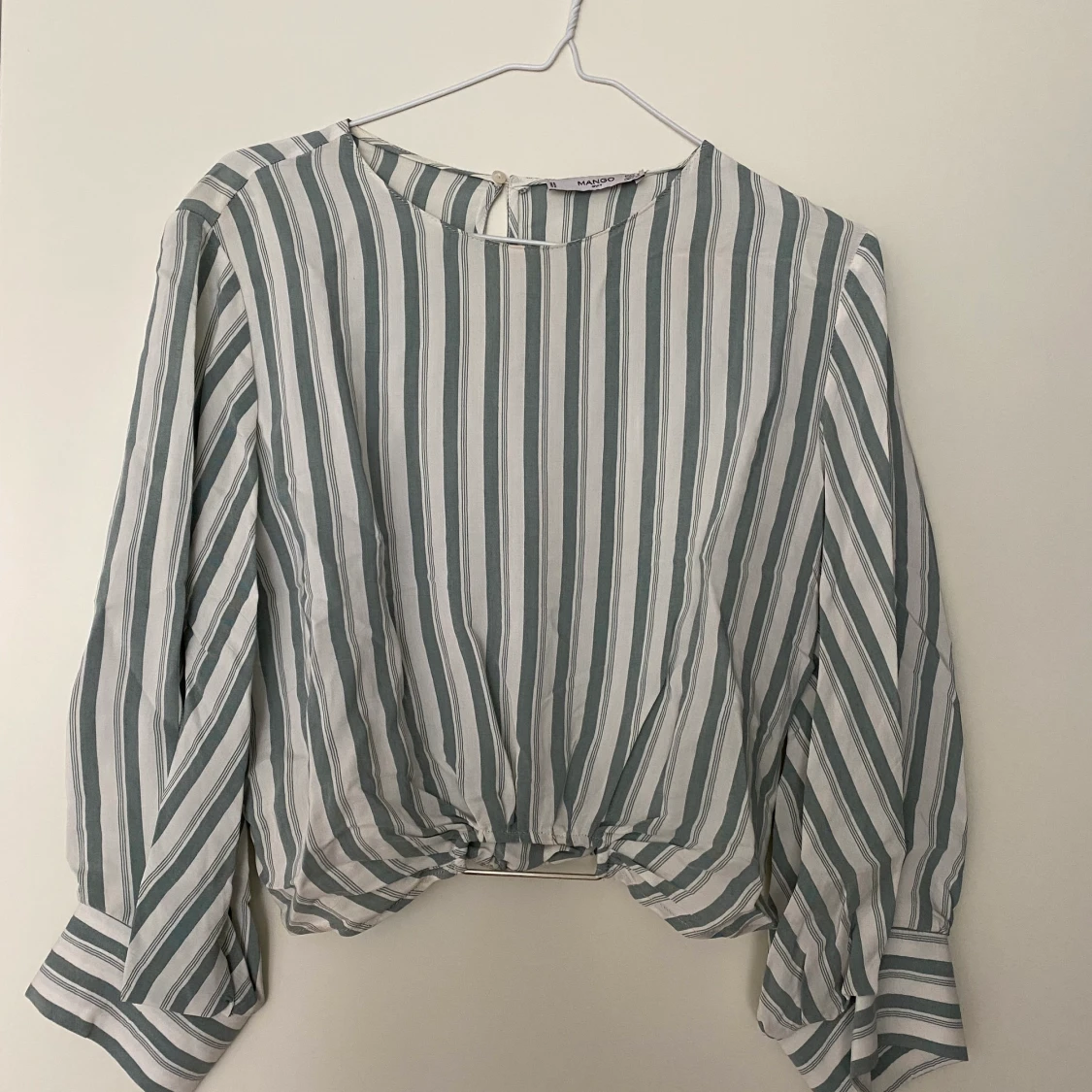 Grön/vit randig blus