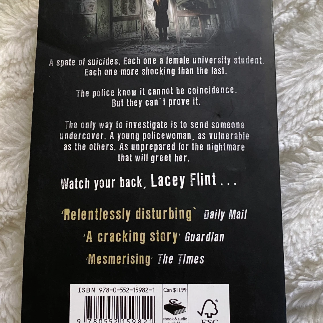 Book | Dead Scared  - 90