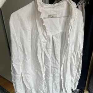 Linneskjorta - Aldrig använd, inköpt förra året.
