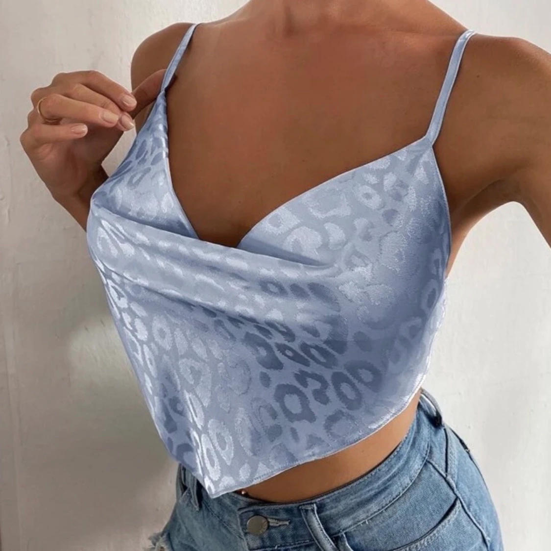 Leopard linne sĂ€ljes!đ