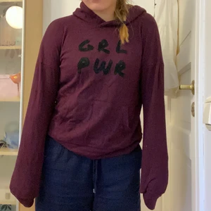 Lila hoodie - Hoodie från Cubus. Passar XS-M. 