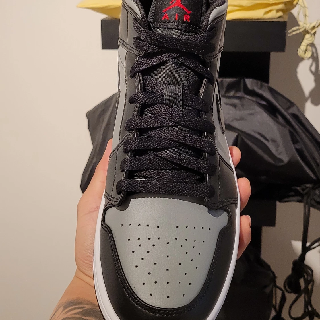 Air Jordan 1 Mid Shadow Red - 90