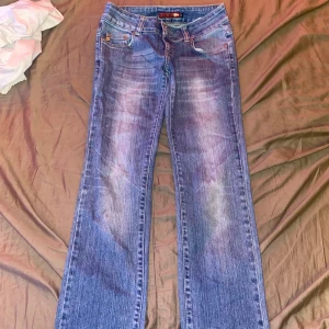 Jeans - Bra skick