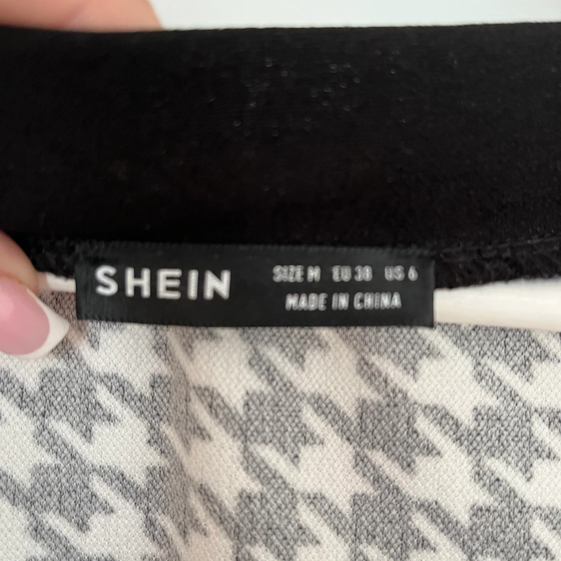 Klänning i mönster XS - 90