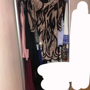 Shien - Har använd tre gånger sälja på grund att gått ner i vakten 