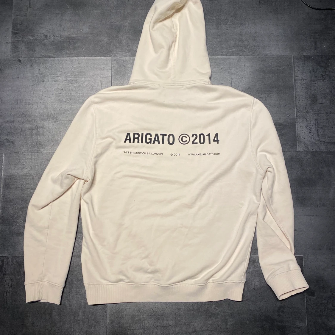 Arigato hoodie